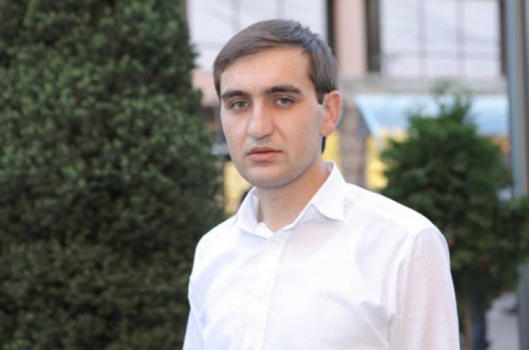 Աշտարակի քաղաքապետն անհասանելի է բնակիչների համար. չի շփվում ոչ մեկի հետ. «Ժողովուրդ»