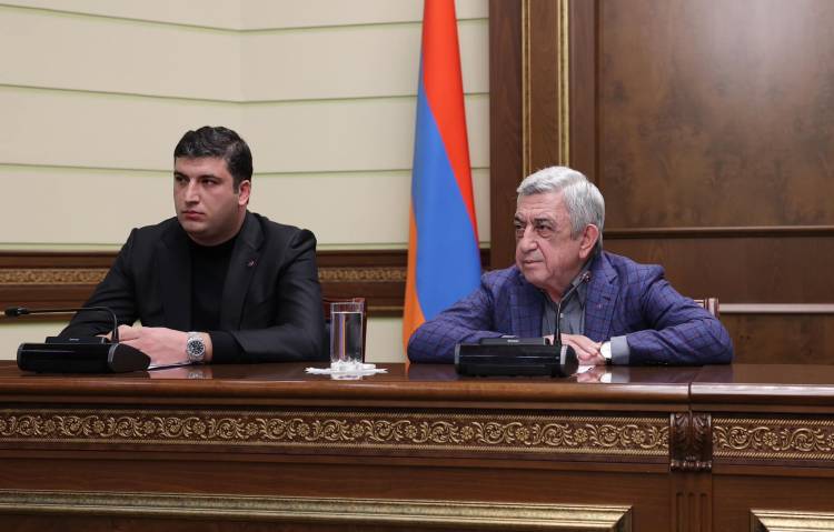Սերժ Սարգսյանը հանդիպել ՀՀԿ երիտասարդական կազմակերպության անդամների հետ (լուսանկարներ)
