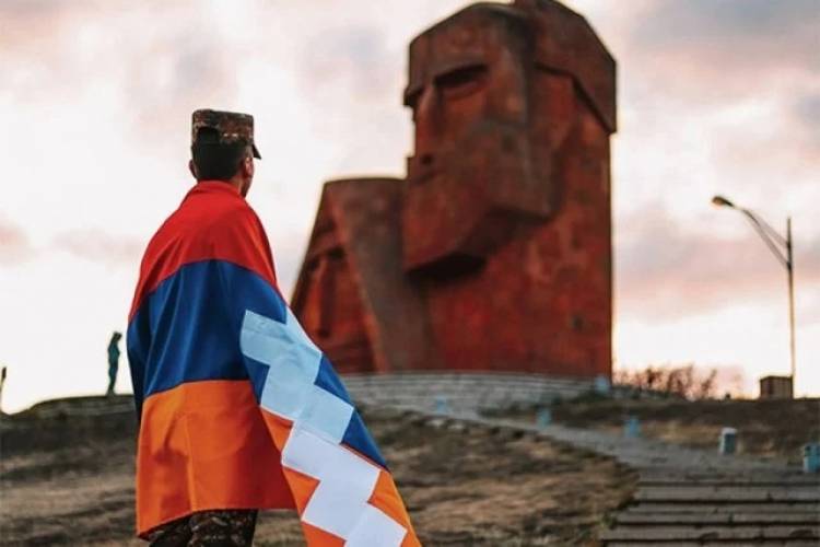 «Տատիկ-պապիկ»-ը լոկ հուշարձան չէ, դա Արցախի ինքնությունն է