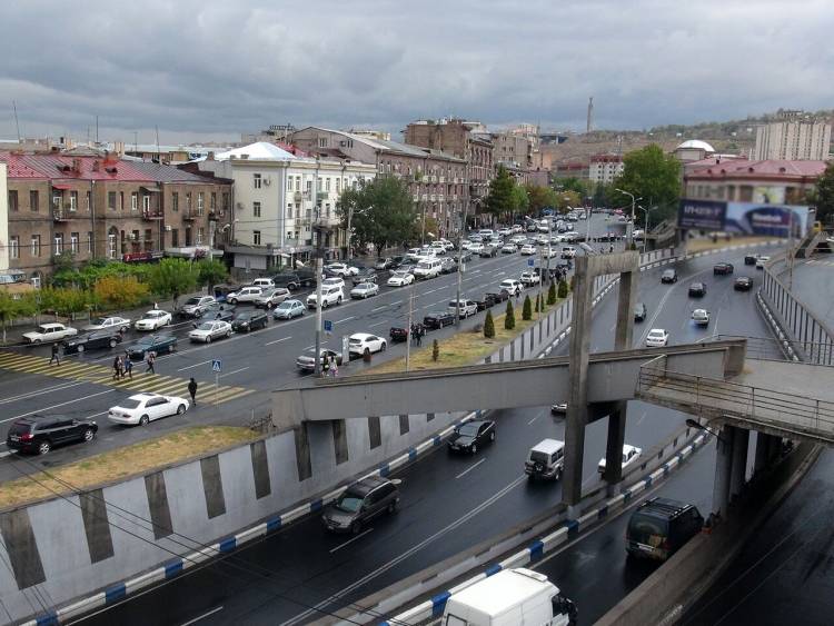 Երևանում կարգելվի առավելագույնը 2.5 տ․ բեռնվածության զանգված ունեցող բեռնատարների երթևեկությունը