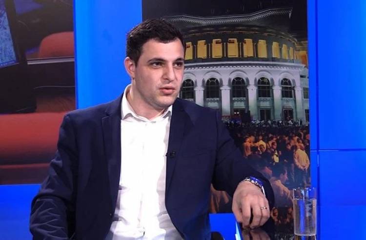 Հարցերը պետք է տեղում լուծել և ոչ թե ցուցադրական «բացակա»-ներ հավաքել. Մելքոնյան