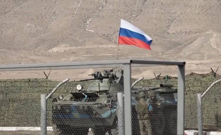 Ռուսները մնալո՞ւ են Արցախում