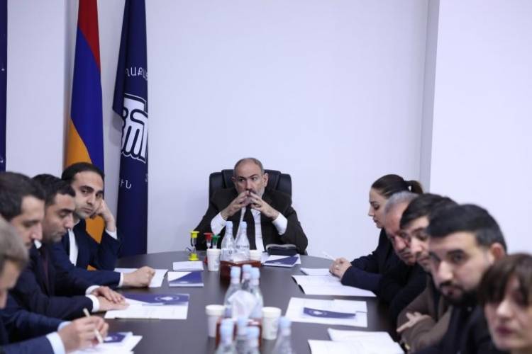 ՔՊ-ն փորձում է վերահսկել իր անդամներին. «Ժողովուրդ»