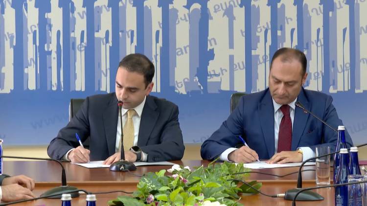 Թեժ երեկո է եղել․ «Հանրապետության» ու ՔՊ-ի ջրերը սկսել են մի առվով չգնալ․ «Հրապարակ»