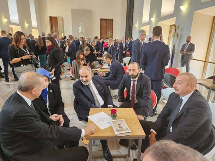 Փաշինյանի և Ալիևի «սինխրոնը»