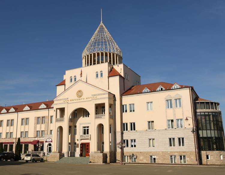 Արցախի հարցով միջազգային հանձնախումբ են ուզում ձևավորել․ «Հրապարակ»