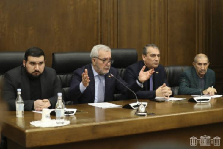 Քննիչ հանձնաժողովն ավարտում է իր աշխատանքը. զեկույցը՝ երկու ամիս անց. «Ժողովուրդ»