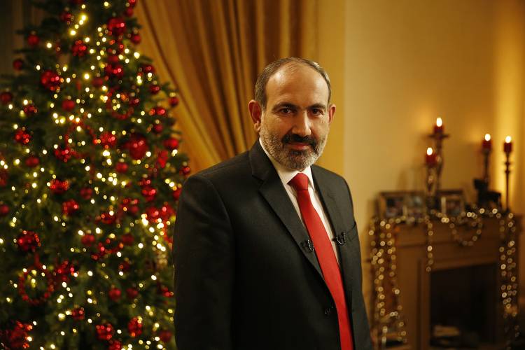 Քեֆ ենք անում, քեֆ ենք անում․ իշխանությունն Ամանորին է պատրաստվում․ «Հրապարակ»