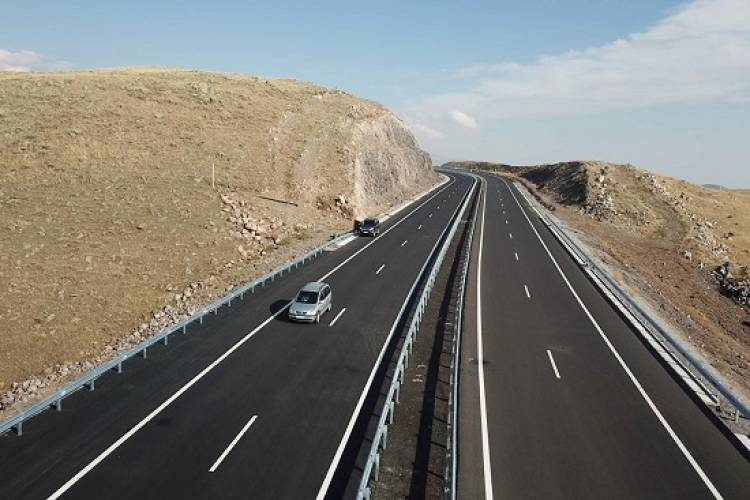 Ի՞նչ իրավիճակ է Հայաստանի և Լարսի ճանապարհներին