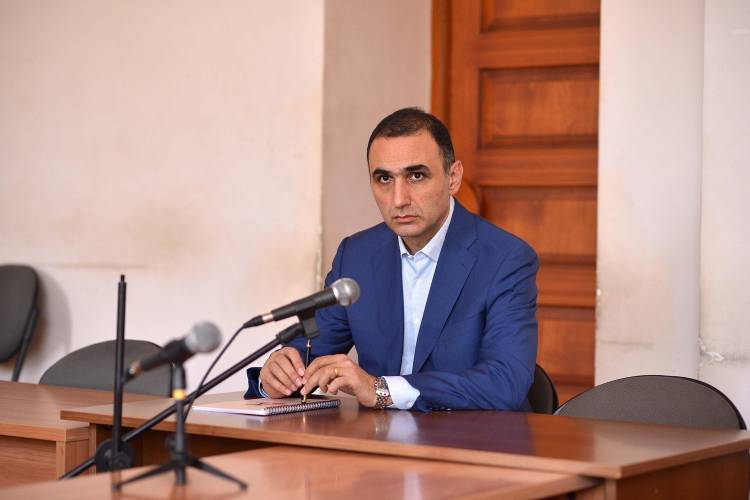 Չալաբյանի հարցով դատախազությունը հայտնվել է «ցայտնոտի» մեջ. «Փաստ»