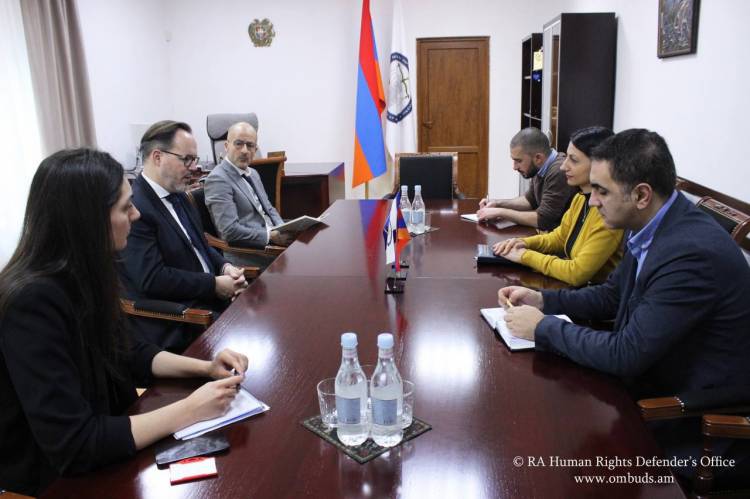 ՄԻ պաշտպանը հանդիպել է ԵԽԽՎ-ում Ֆրանսիայի պատվիրակության նախագահի հետ․ ի՞նչ են քննարկել