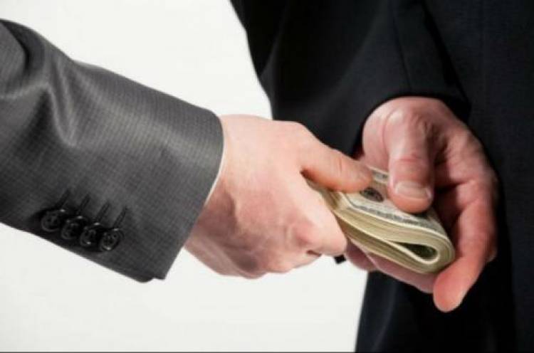 15,300 դոլարի հափշտակություն՝ զինծառայությունից ապօրինի ազատելու համար կաշառք տալու պատրվակով