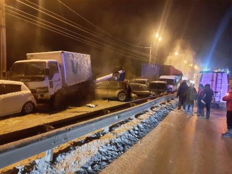 Խոշոր վթար Իրկուտսկում. բախվել է 18 ավտոմեքենա (տեսանյութ)