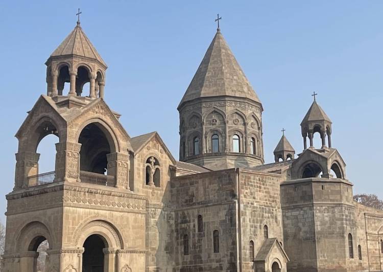 Մայր Աթոռը «Հայոց պատմություն» դասագրքի վերաբերյալ նամակ է ուղղել ԿԳՄՍ նախարարին