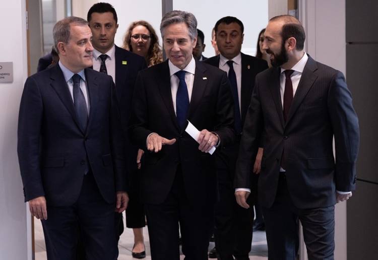 Ադրբեջանի և Հայաստանի ԱԳ նախարարները գուցե հանդիպեն պետական սահմանին
