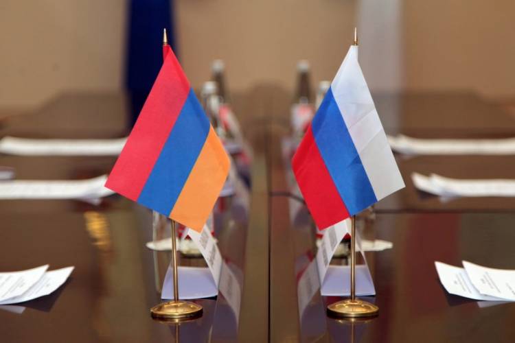 Ֆրասիայի նկատմամբ հայերի վերաբերմունքը ռոմանտիկայի ժանրից է, իսկ ՌԴ-ն ռազմավարական գործընկեր է․ հայացք Ռուսաստանից