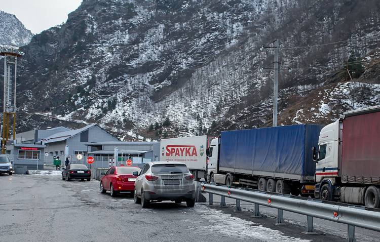 Ի՞նչ իրավիճակ է Հայաստանի և Լարսի ճանապարհներին