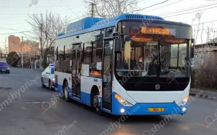 Վրաերթ՝ Երևանում․ 97 երթուղին սպասարկող ավտոբուսը վրաերթի է ենթարկել հետիոտնի, որը տեղափոխվել է հիվանդանոց
