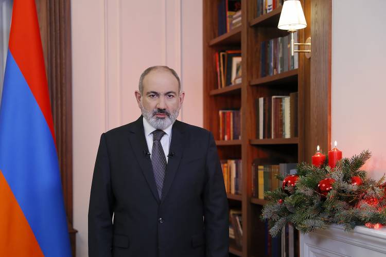 Փաշինյանը շնորհավորել է համայն հայությանը Սուրբ Ծննդյան տոնի առիթով