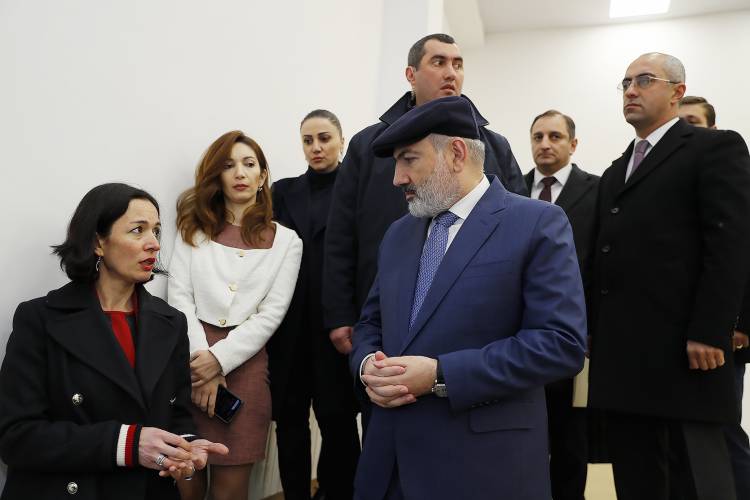 Փաշինյանի այցը Արմավիր, որը դարձավ ճակատագրական մարզպետի համար