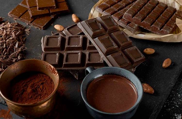 Սննդաբանը նշել է, թե ով պետք է սննդակարգում սահմանափակի մուգ շոկոլադը