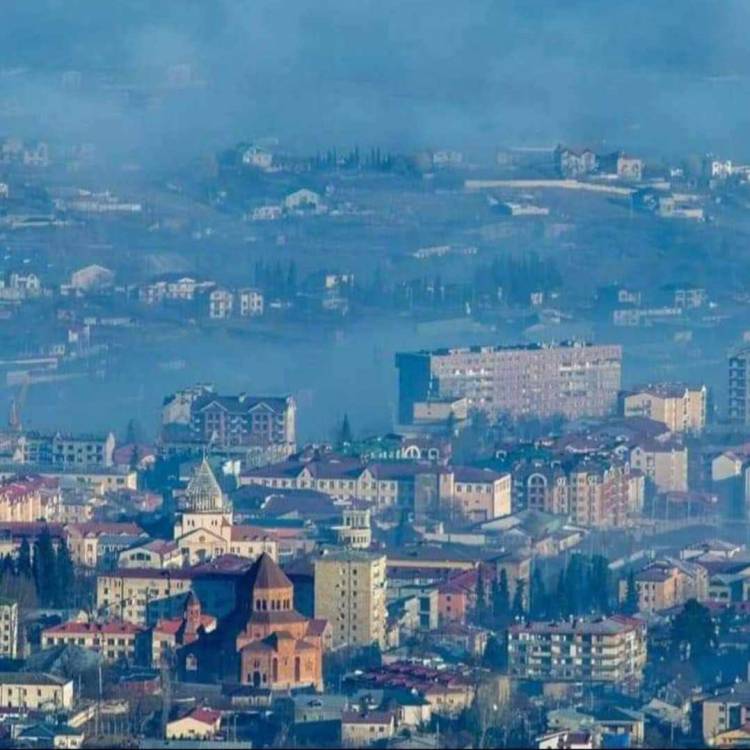Արցախից «տուն են կանչում», իսկ փախստական հայրենակիցները հրավիրողներին չեն հավատում