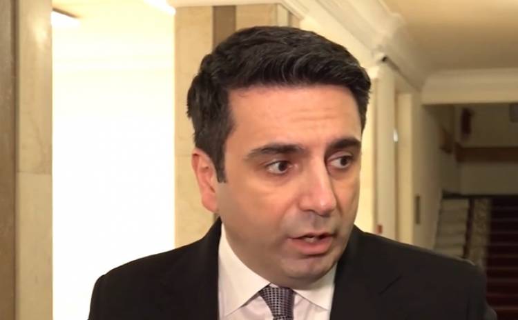 Մենք բանակը զարգացնում ենք, և հարկ եղած դեպքում պաշտպանվելու ենք․ Սիմոնյան