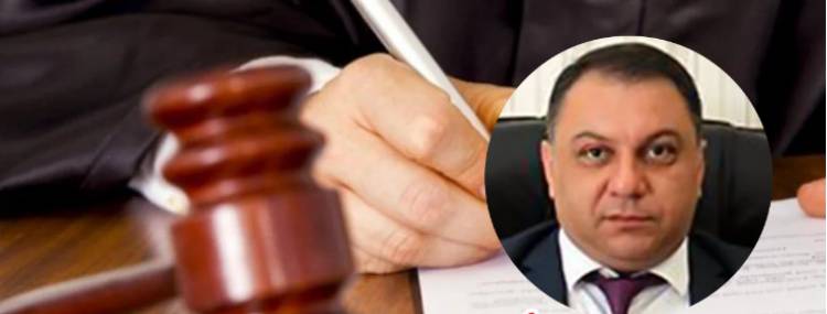Կենտրոնի թաղապետարանի աշխատակիցների դատին ներկայացել են դանակով. առգրավում. «Ժողովուրդ»