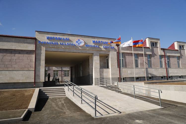 Ասել են՝ ծածկվեք, որ չմրսեք. Մարտունու ԲԿ-ում լույս չկա, հիվանդները մրսում են