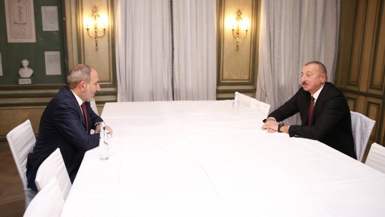 Փաշինյան՝ զիջումների և ավտորիտարիզմի սիմվոլ