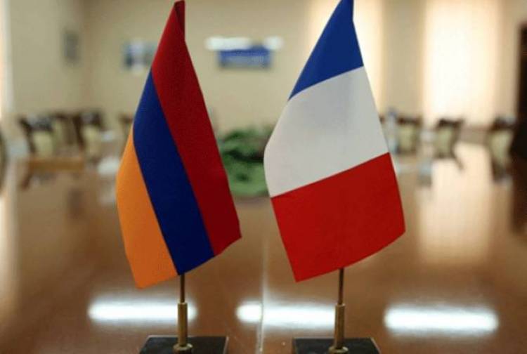 Հայաստանում Ֆրանսիայի դեսպանությունը շնորհավորել է ՀՀ ԶՈւ կազմավորման 32-րդ տարեդարձի առիթով