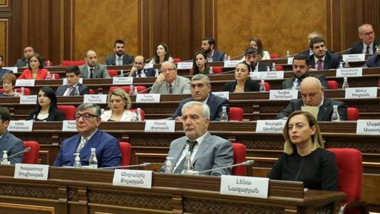 ՔՊ-ն նիստ կգումարի՝ պատրաստվելու նույնասեռականներին պաշտպանող օրենսդրական նախաձեռնության քննարկմանը. «Ժողովուրդ»