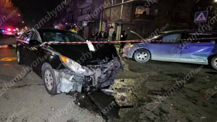 Ավտովթար՝ Երևանում․ բախվել են Honda-ն ու Hyundai-ը, վիրավորներ կան