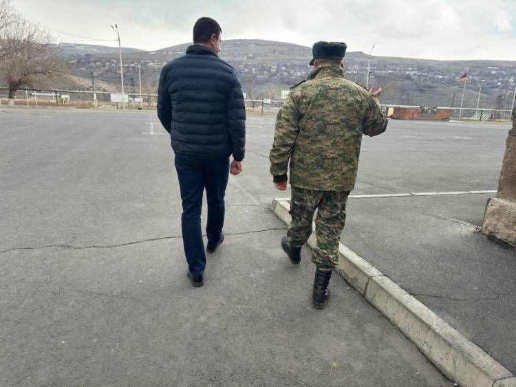 Տիգրան Աբրահամյանը ծանոթացել է նորակոչիկների հետ տարվող աշխատանքներին