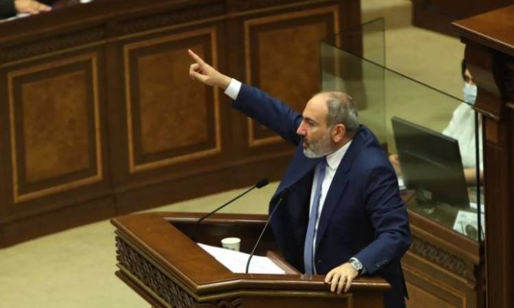 Փաշինյանը հրահանգել է արցախցի գործիչներին «ասֆալտին փռել», շոուներ բեմադրել․ «Հրապարակ»