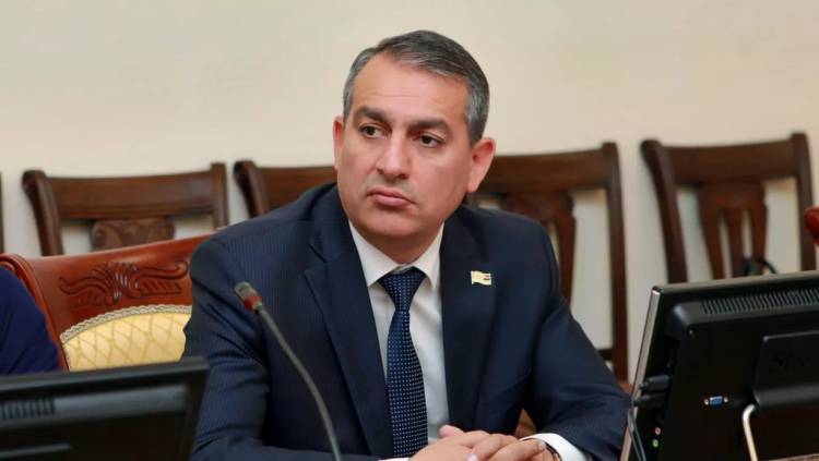 Չի կարելի խաղաղությունը և զինվելը, բանակը բարեփոխելը հակադրել միմյանց․ դա նույն բանն է․ Արմեն Խաչատրյան