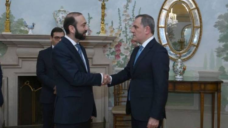 Բեռլինում՝ առանց միջնորդների