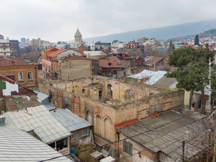 Թբիլիսիի կենտրոնում գտնվող հայկական Սուրբ Մինաս եկեղեցին անմխիթար վիճակում է. ահազանգ