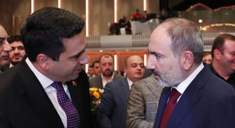 Ալեն Սիմոնյանի եւ Նիկոլ Փաշինյանի հարաբերությունները հարթվել են․ «Հրապարակ»