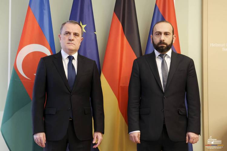 Բեռլինում ավարտվել է Հայաստանի, Ադրբեջանի և Գերմանիայի ԱԳ նախարարների հանդիպումը
