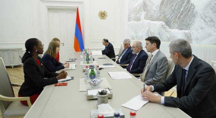 Փաշինյանն ընդունել է ՀԲ Եվրոպայի և Կենտրոնական Ասիայի տարածաշրջանի փոխնախագահին․ ի՞նչ են քննարկել