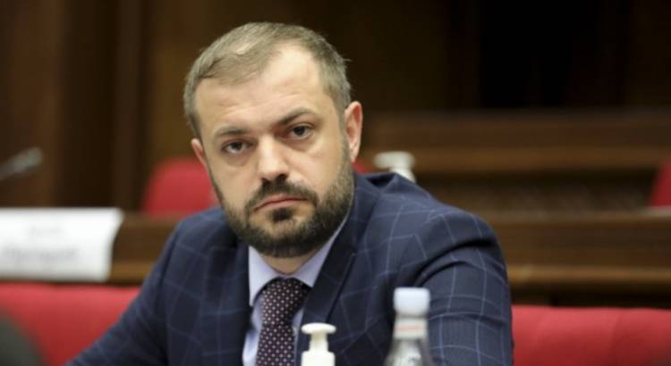 Գևորգ Պապոյանի՝ պատգամավորի լիազորությունները դադարեցվել են