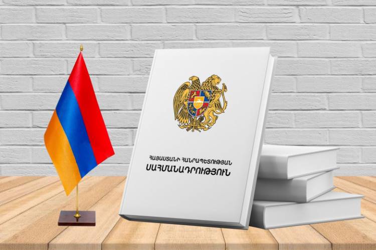 Փաշինյանը հանձնարարել է առկախել նոր Սահմանադրության շուրջ քննարկումները. «Փաստ»