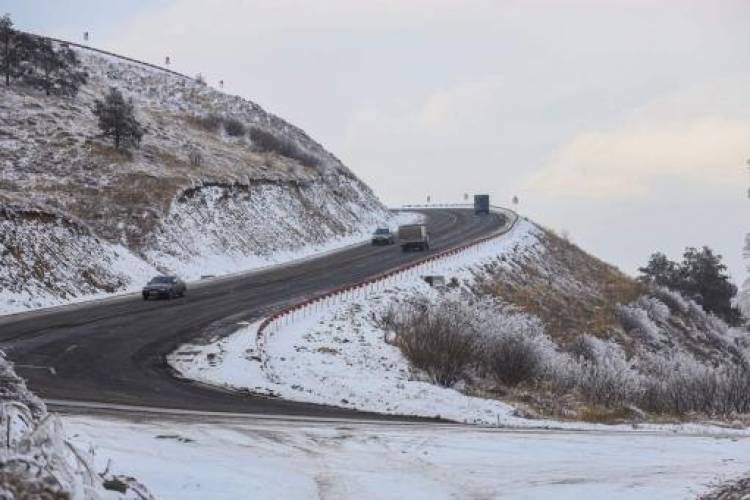 Սյունիքի, Վայոց ձորի մարզերում և Արագածի տարածաշրջանում ձյուն է տեղում