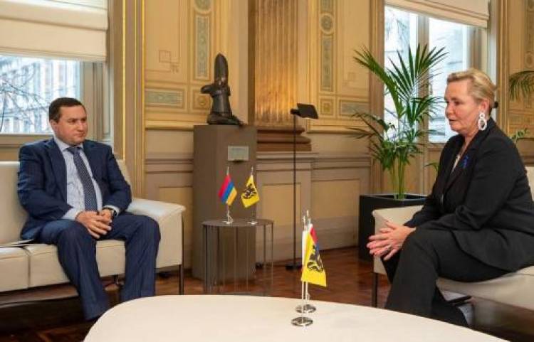 Դեսպան Բալայանը Ֆլանդրիայի խորհրդարանի նախագահին է ներկայացրել ՀՀ-Ադրբեջան բանակցությունների ընթացքը