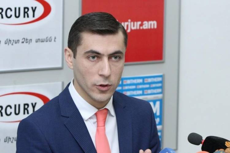 Այս պահին որոտում են գարնան առաջին ամպրոպները․ Սուրենյանը լուսանկար է հրապարակել