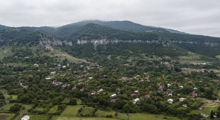 «Մարդիկ ոչինչ չեն վերցրել, ով կպատկերացներ, որ հետ չենք գալու...». ինչպե՞ս տարհանվեց 15 զոհ տված Առաջաձորը