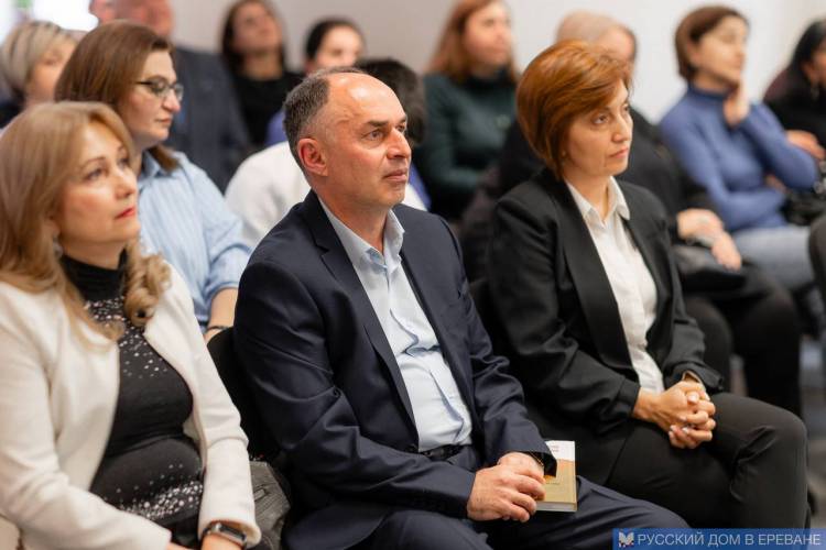Արցախցի գրող Աշոտ Բեգլարյանը վավերագրել է պատերազմի իրական դեմքը
