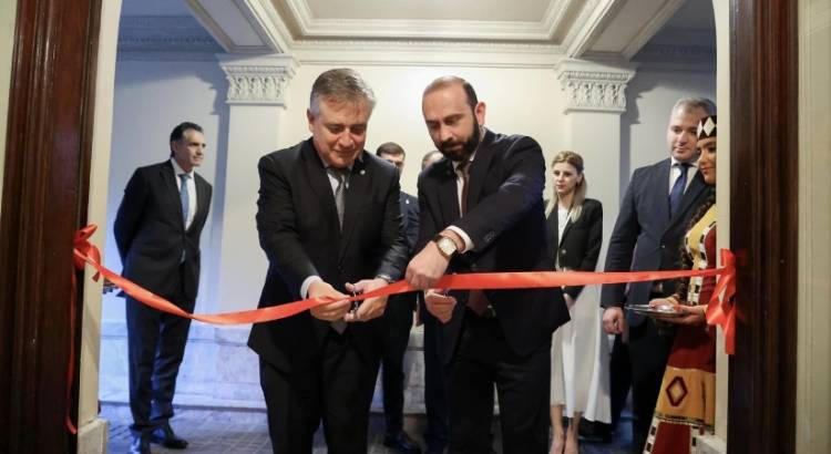 Կայացել է Ուրուգվայում ՀՀ ռեզիդենտ դեսպանության պաշտոնական բացման արարողությունը