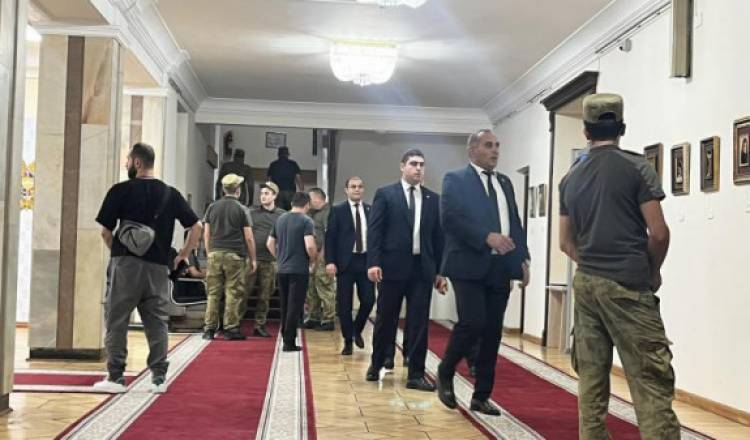 Նույն ջանասիրությամբ երկիրը պաշտպանեիք․ «Հրապարակ»